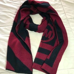 Michael Kors Chevron Stripe Logo Knit Scarf Unisex